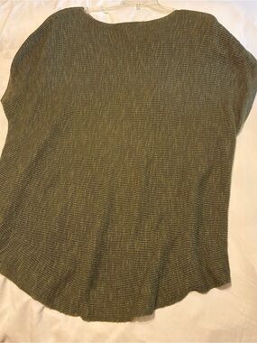 Ellen Fisher Woman’s Olive Green Knit Sweater